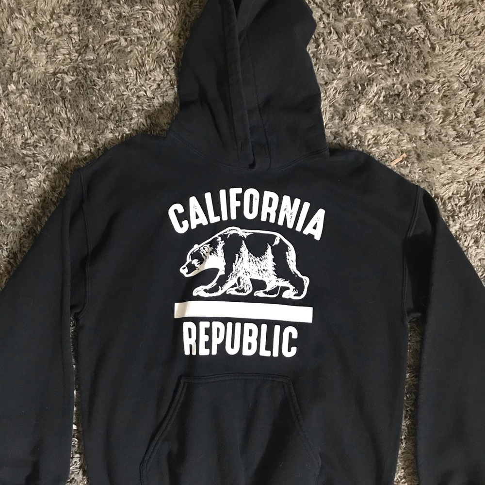 Men’s Medium Black Hoodie Cali Republic Bowery Co